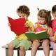 Skaitome pasakas ir pasakas vaikams po skiemenį Pirmąsias pamokas skaitome po skiemenį.